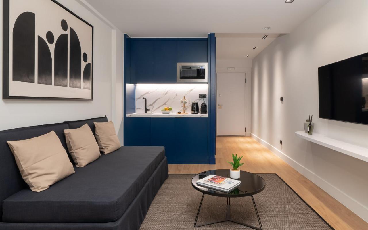 Dion Luxury Suites 아테네 외부 사진