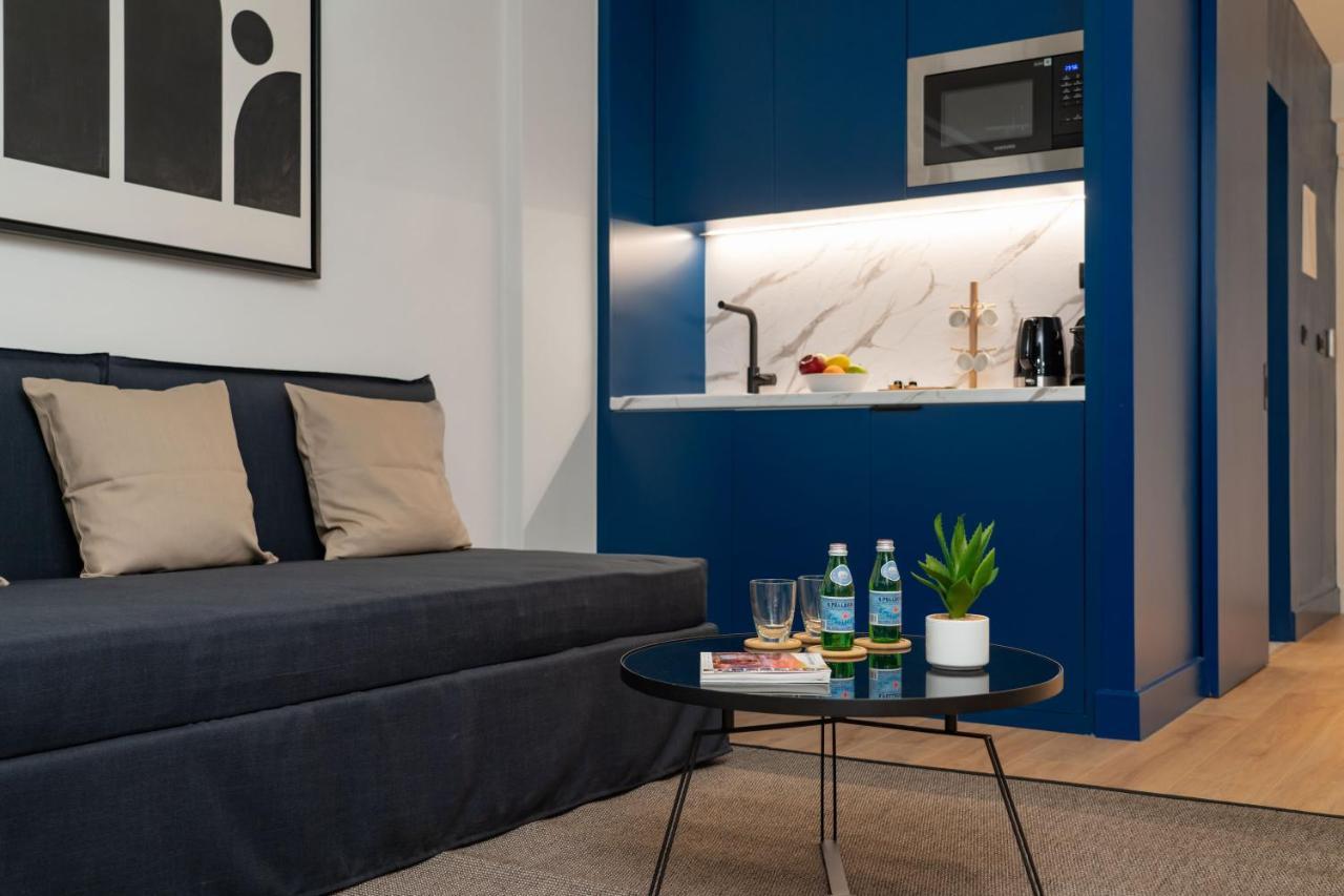 Dion Luxury Suites 아테네 외부 사진