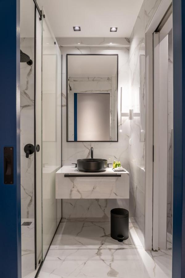Dion Luxury Suites 아테네 외부 사진