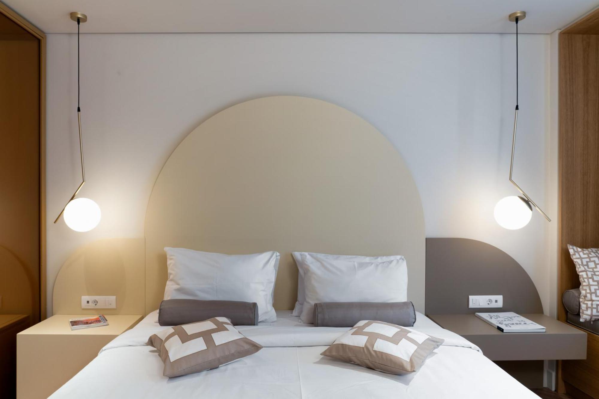 Dion Luxury Suites 아테네 외부 사진