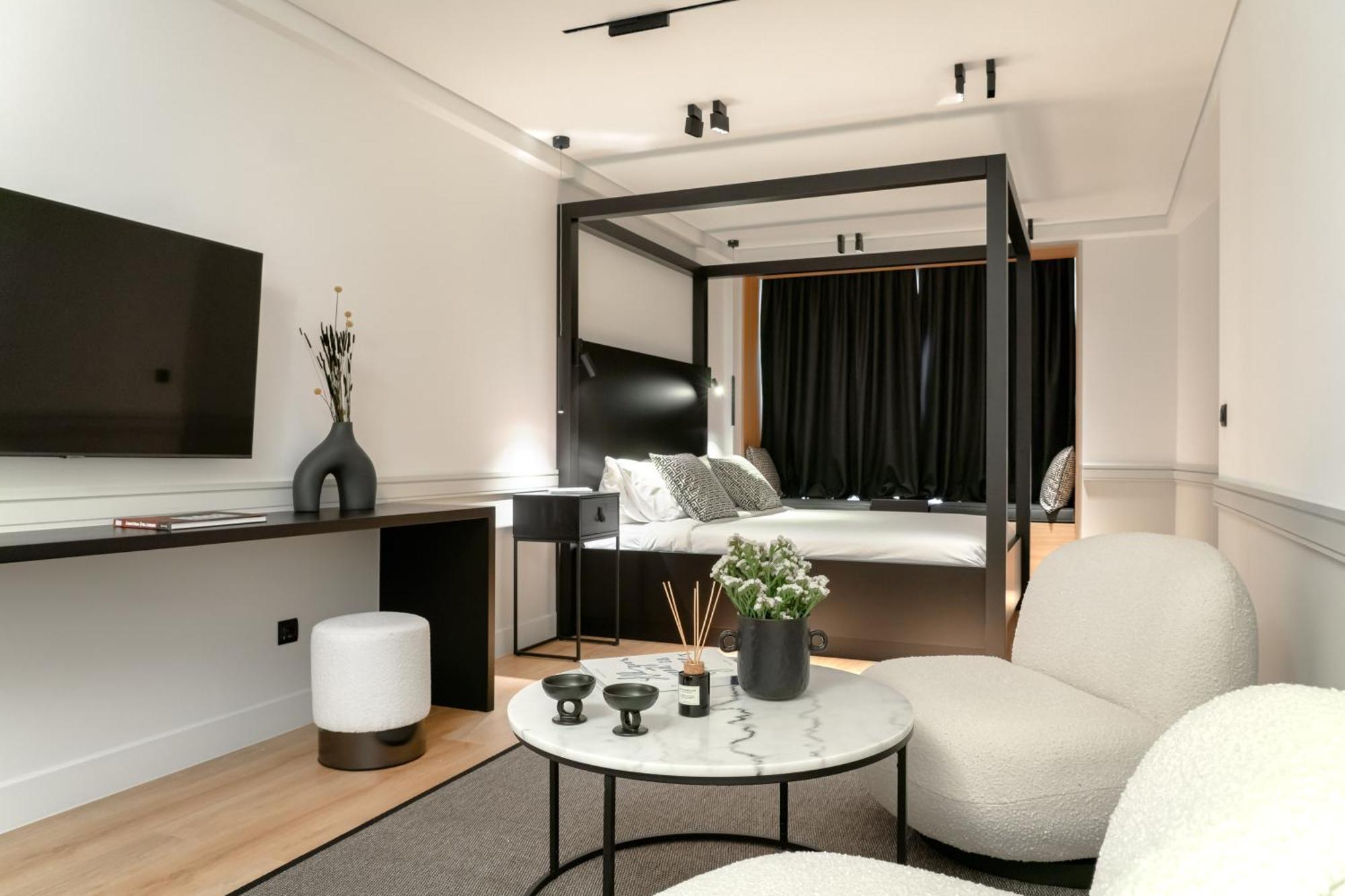 Dion Luxury Suites 아테네 외부 사진