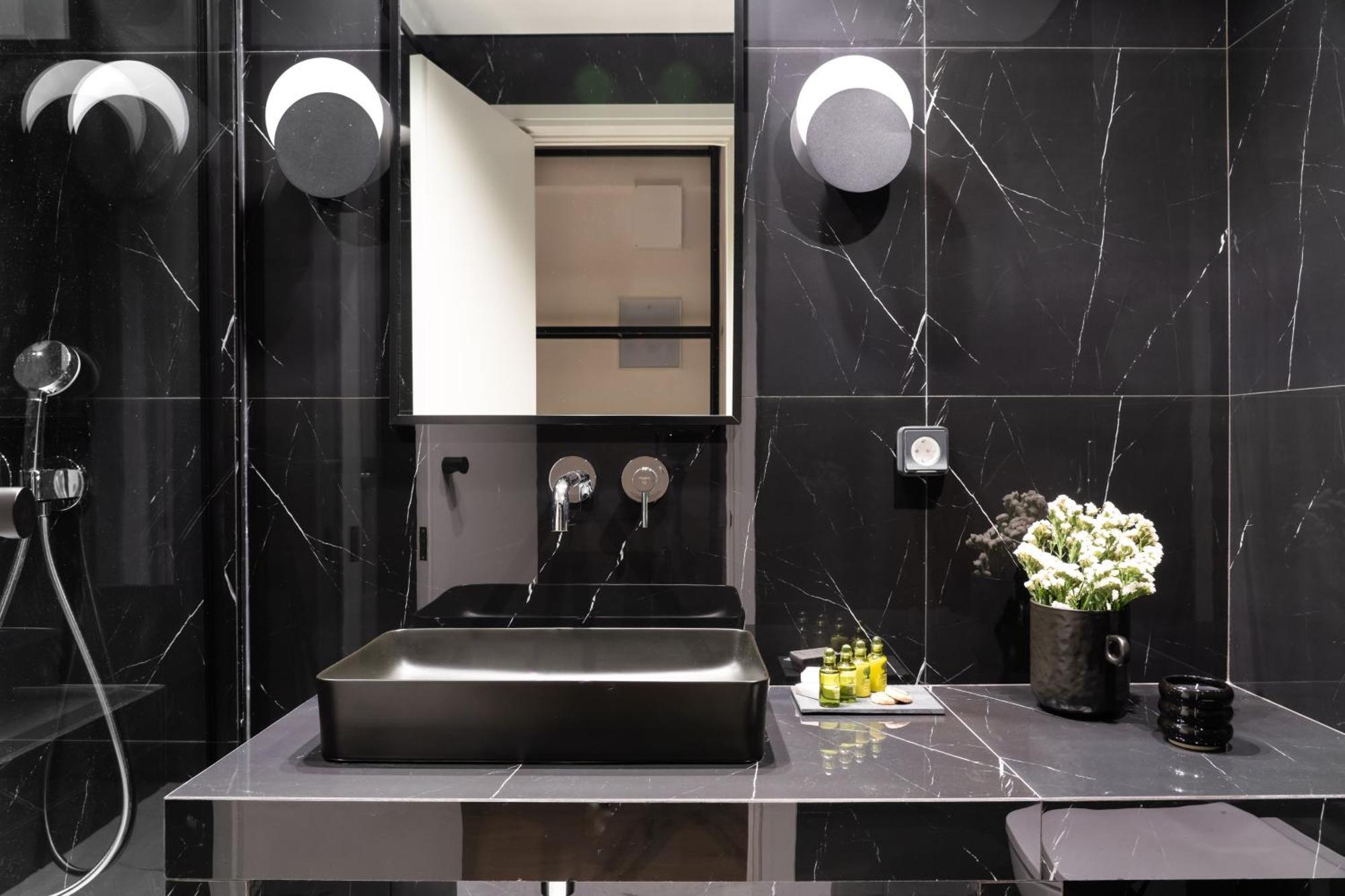 Dion Luxury Suites 아테네 외부 사진